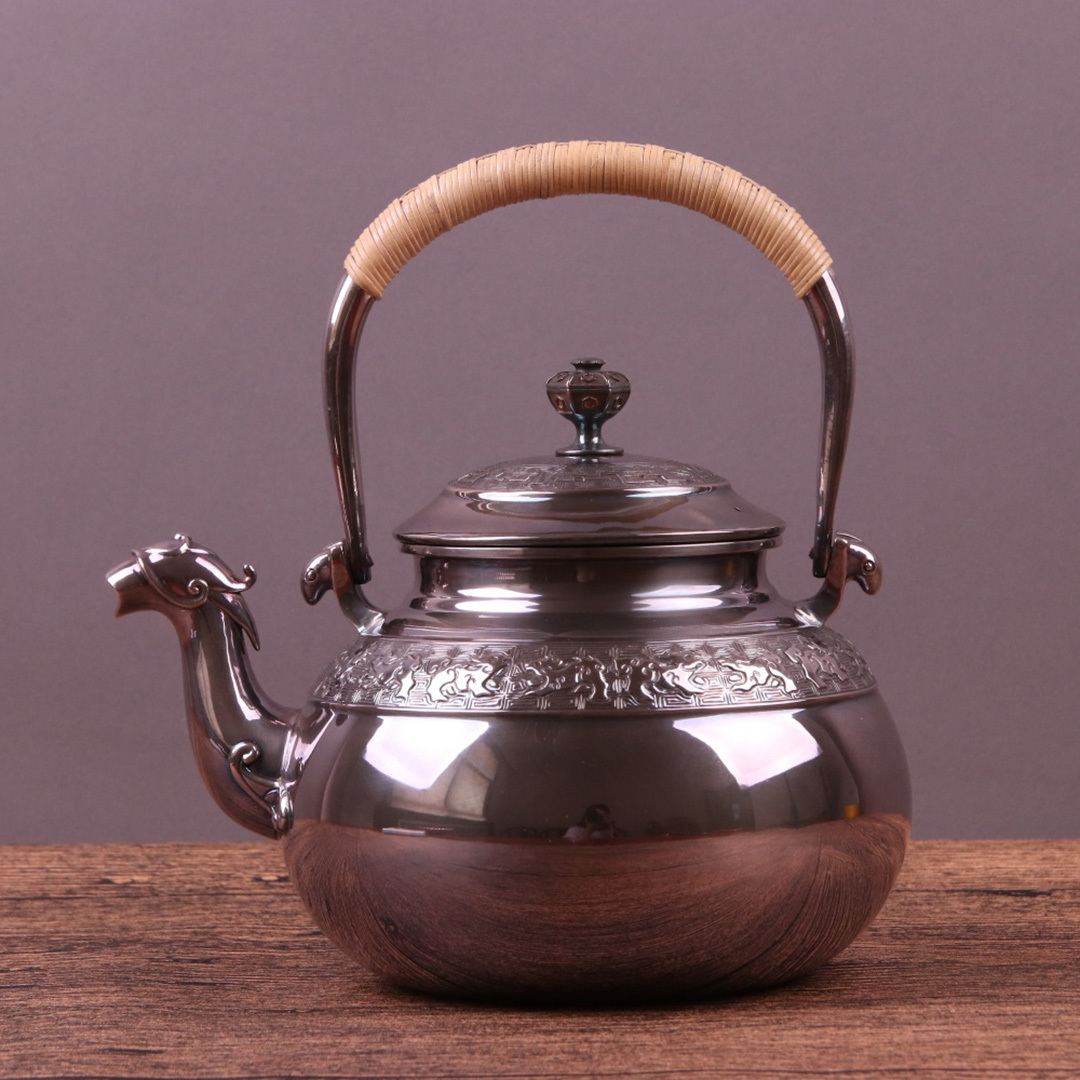 古銀 茶壺 蔵六居 造 「純銀製鏡面饕餮如意紋提梁壺」 銀瓶 煎茶 湯沸 急須 茶道具 金工 茶器 時代物 銀純度99.9% LT-07170