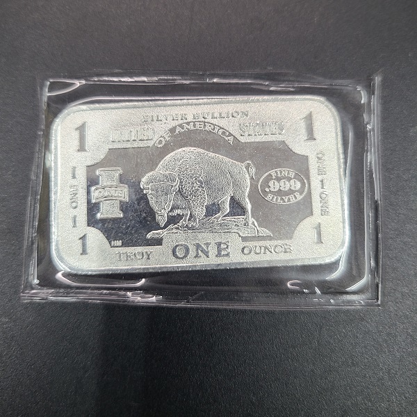 純銀 シルバー インゴット バー 1oz 1オンス 999 FINE SILVER INGOT BAR 31.1g SV 保証書 未開封品 地金 資産 バイソン ②の画像1