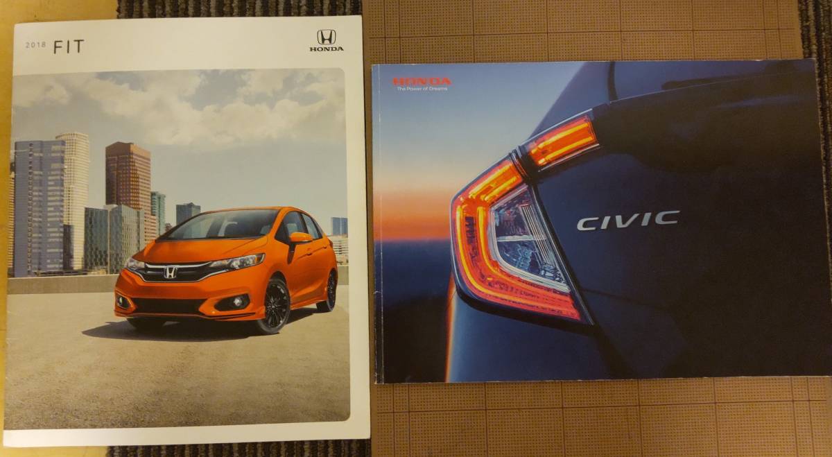 カタログ HONDA 2018 FIT(北米仕様) & CIVIC FK7/FC1 2冊セット_画像1