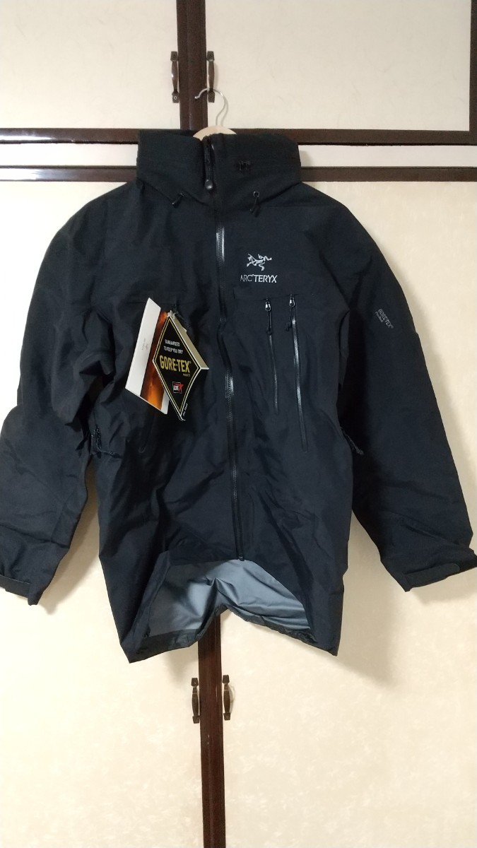 カナダ製 未使用品 ARC''TERYX THETA SV ブラック BLACK Mサイズ アークテリクス シータSV ゴアテックス GORE-TEX MADE IN CANADA_画像2