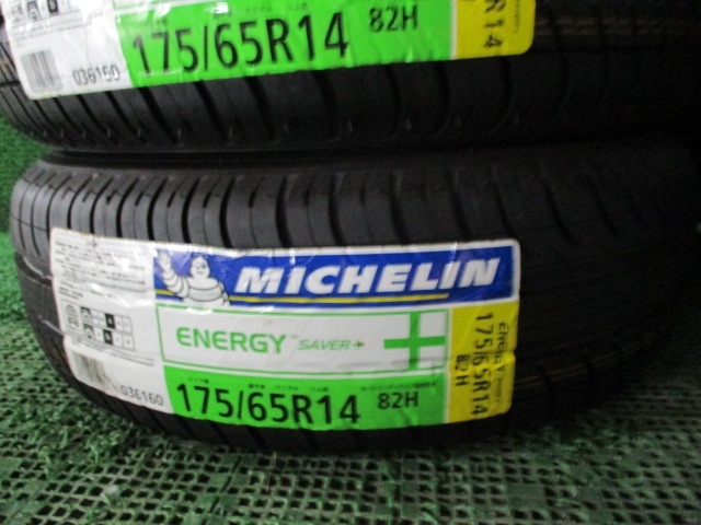 限量1輛/ 4輛新標籤套裝♪MICHELIN ENERGY SAVER + Plus 175 / 65R14適合2016款小型車Vitz Passo遊行其他 原文:限定1台分/新品ラベル付4本set♪MICHELIN ENERGY SAVER+ Plus 175/65R14 2016年製 コンパクトカー用 フィット ヴィッツ パッソ マーチ他も