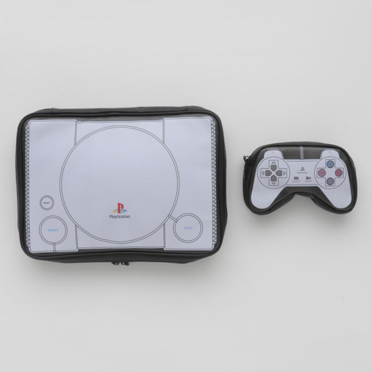PlayStation (プレイステーション) - 11インチ タブレットケース コントローラー型ポーチ付き 31cm x 22cm iPad (新品未使用品)_サンプル写真①