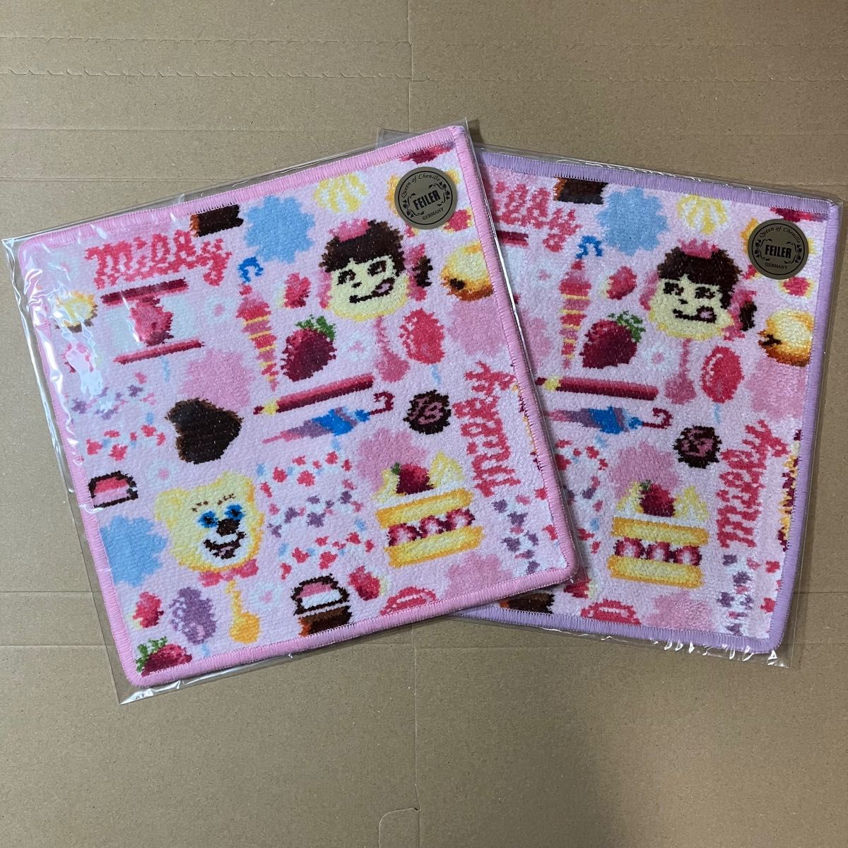 FEILER フェイラー LOVERARY ラブラリー タオルハンカチ ペコちゃん 2
