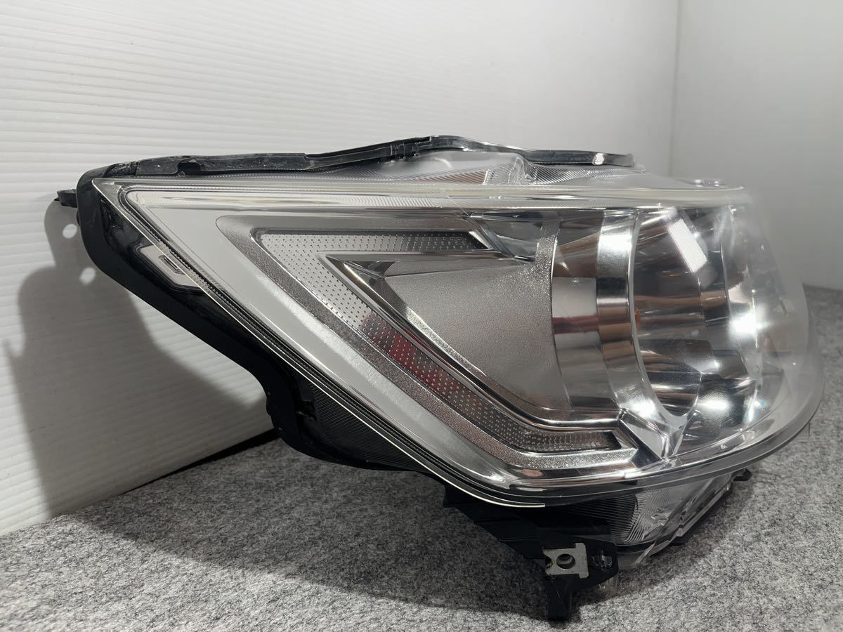 2043CHM3】MH34S HID 右 ヘッドライト スティングレー LED ポジション 純正 キセノン KOITO 100-59271★送料込★