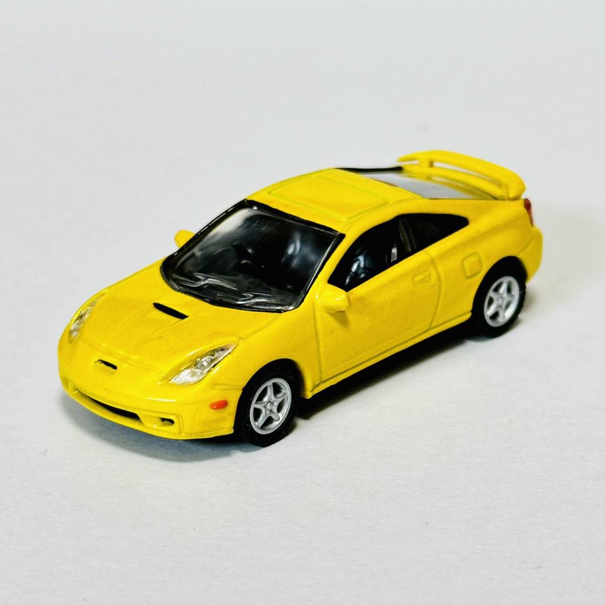 EPOCH Capsule M Tec series 1 (1/72 scale ) / Toyota Celica (T230 type ) [ yellow ]