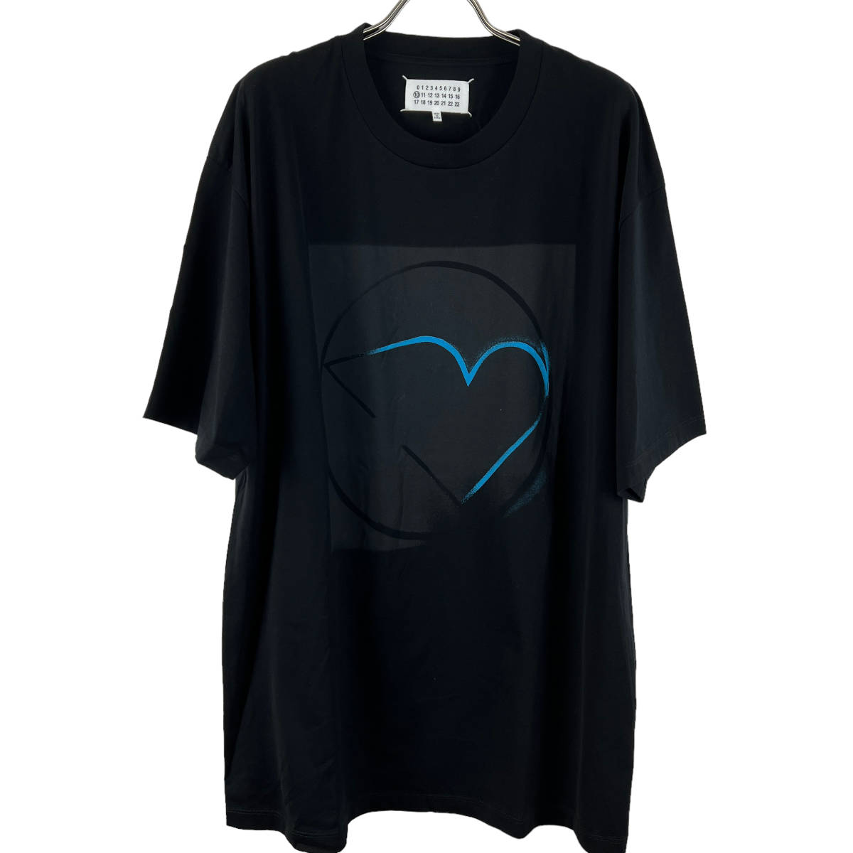Maison Margiela (メゾン マルジェラ) Blue Heart Pattern T Shirt (black)