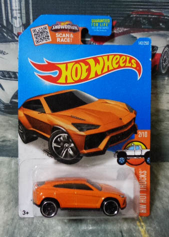 HOTWHEELS LAMBORGHINI URUS ホットウィール ランボルギーニ ウルス   カード傷み   ///(98)の画像1