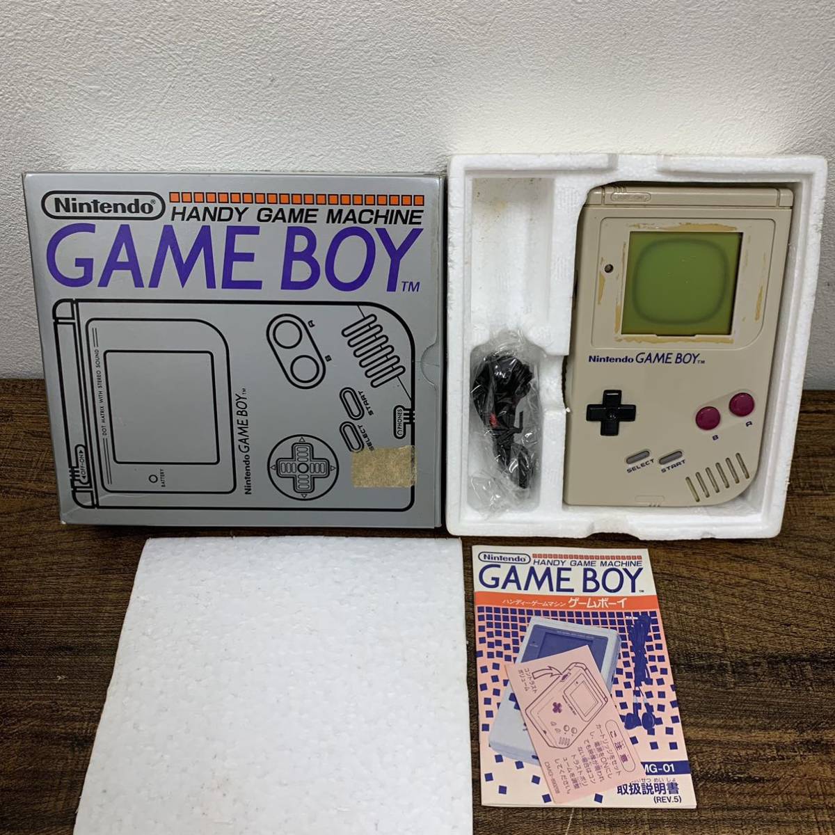 GAMEBOY ゲームボーイ DMG-01 箱あり 動作確認済み ゲームソフト5点付き-