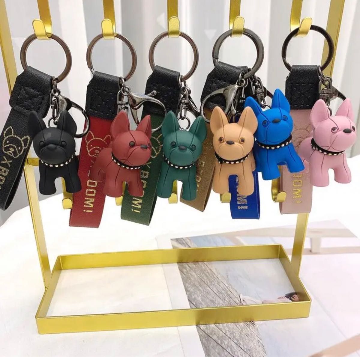 【新品・未使用】犬 バッグチャーム キーリング アクセサリー キーホルダー（茶）