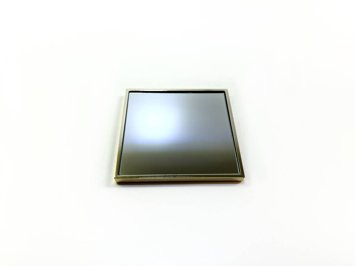 Yves saint Laurent YSL イヴ サンローラン コンパクトミラー 鏡（使用品）_画像4