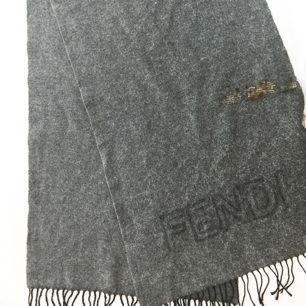 ◆激レア フェンディ FENDI foulard ウール×アンゴラ マフラー レディース フリンジ付き ロゴ入り ストール イタリア製 秋冬向け6BC/88336_画像4