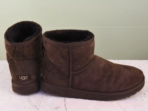 MK315◆メンズ【UGG オーストラリア】ムートンブーツ 茶 ブラウン 25.5cm_画像2