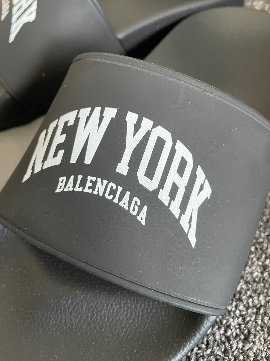 Balenciaga バレンシアガ  スライドサンダル　新品