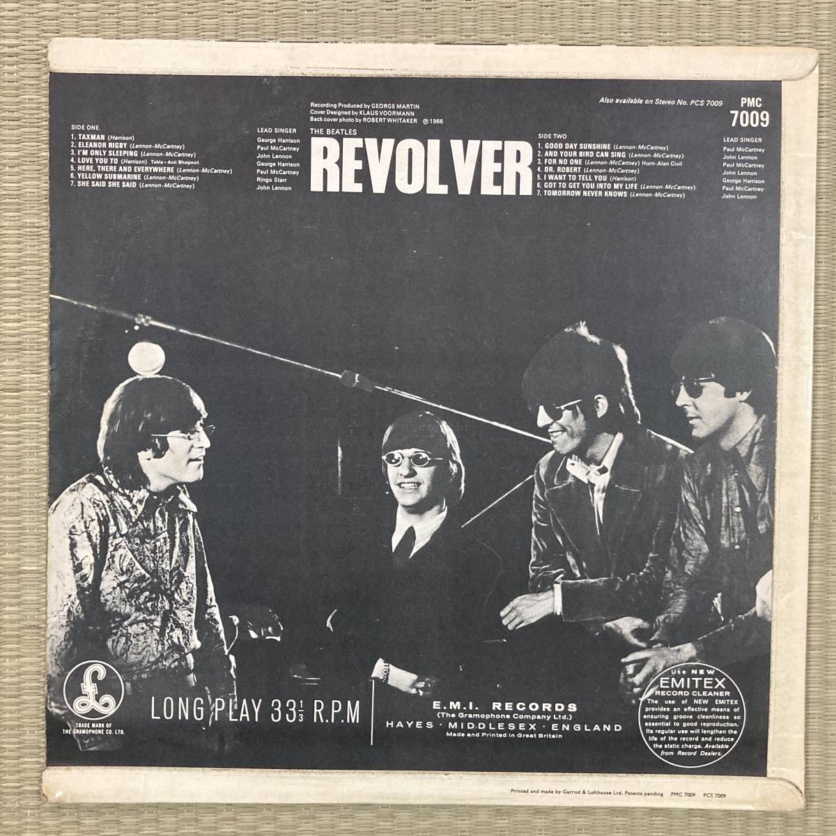 市場 UKオリジナルMONO Revolver The Beatles magnanimousworldwide.com