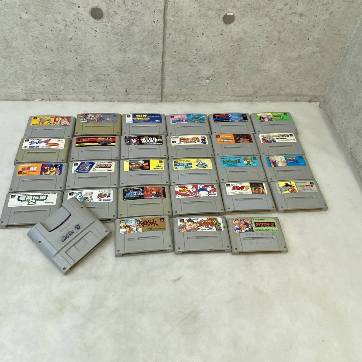 【超歓迎】 【送料無料】スーパーファミコンソフト27本セット+スーパーゲームボーイ ニンテンドー ドラゴンボーイZ マリオ A706-2 その他 【超歓迎】 【送料無料】スーパーファミコンソフト27本セット+スーパーゲームボーイ ニンテンドー ドラゴンボーイZ マリオ A706-2 その他