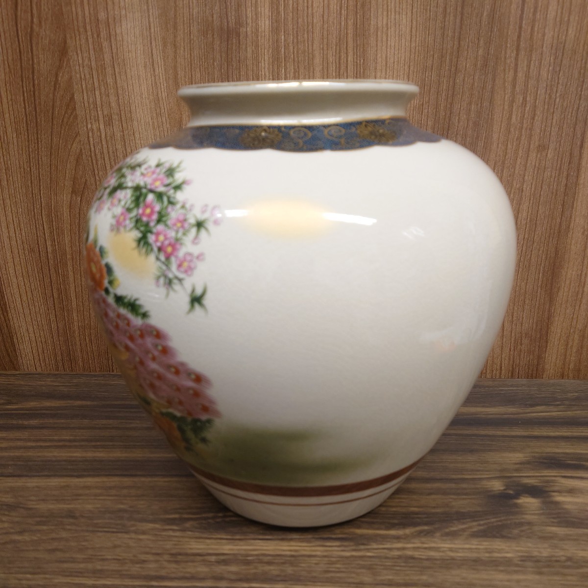 1円〜 保管品九谷焼花瓶（壺）九谷美泉製孔雀高さ約25cm | JChere雅虎