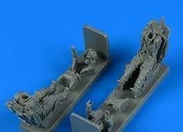 ◆◇エアロボーナス【320160】1/32 Mig-21UM ソビエト空軍パイロット＆シート◇◆