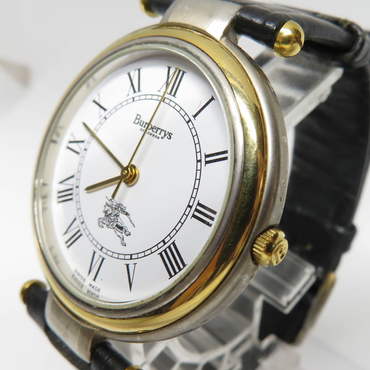 バーバリーズ クオーツ腕時計 ホワイト文字盤 ※動作保証なしの画像2