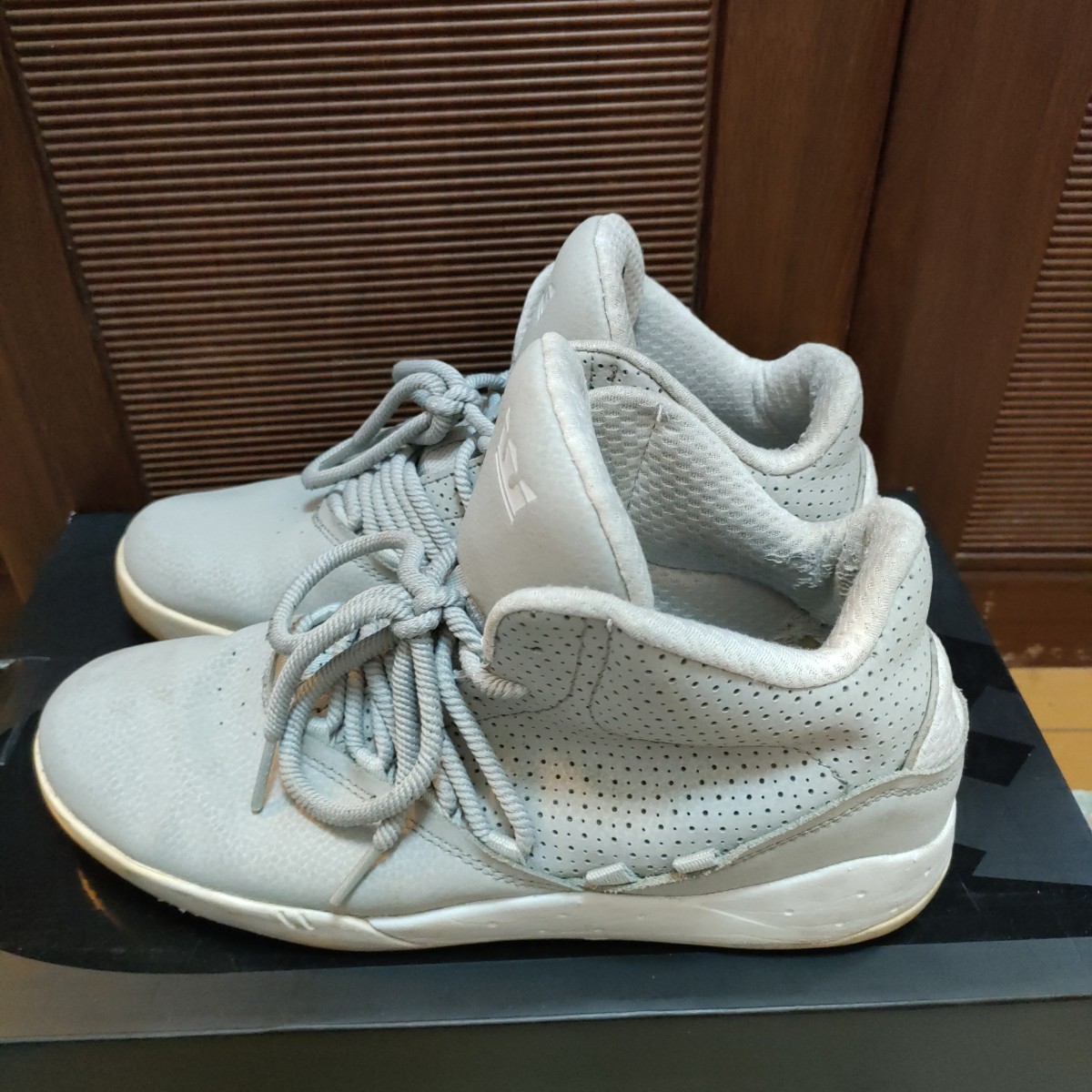 SUPRA ESTABANミドルカットスニーカー/27cm/グレー|PayPayフリマ