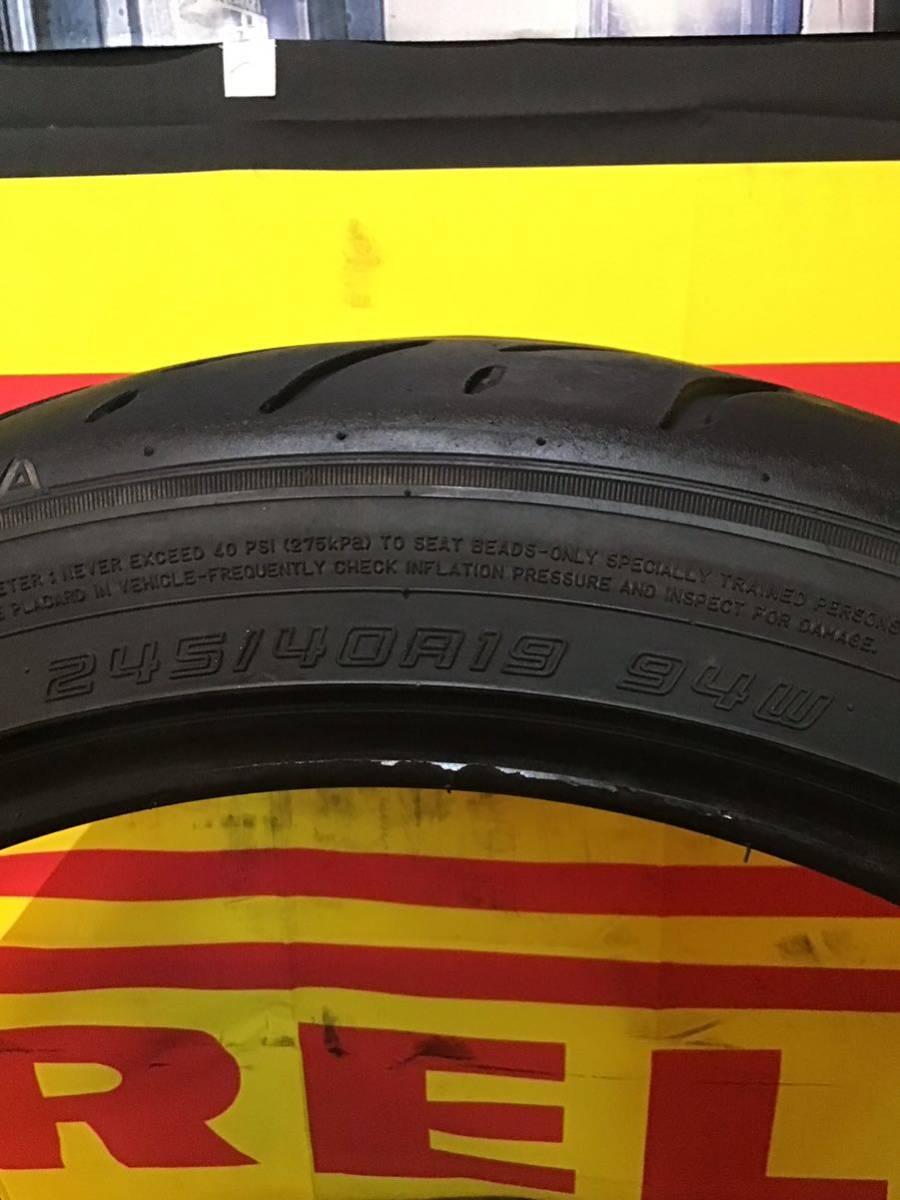 DUNLOP DIREZZA ZⅢ ダンロップ　ディレッツァ245/40R19 94W 中古品1本_画像4