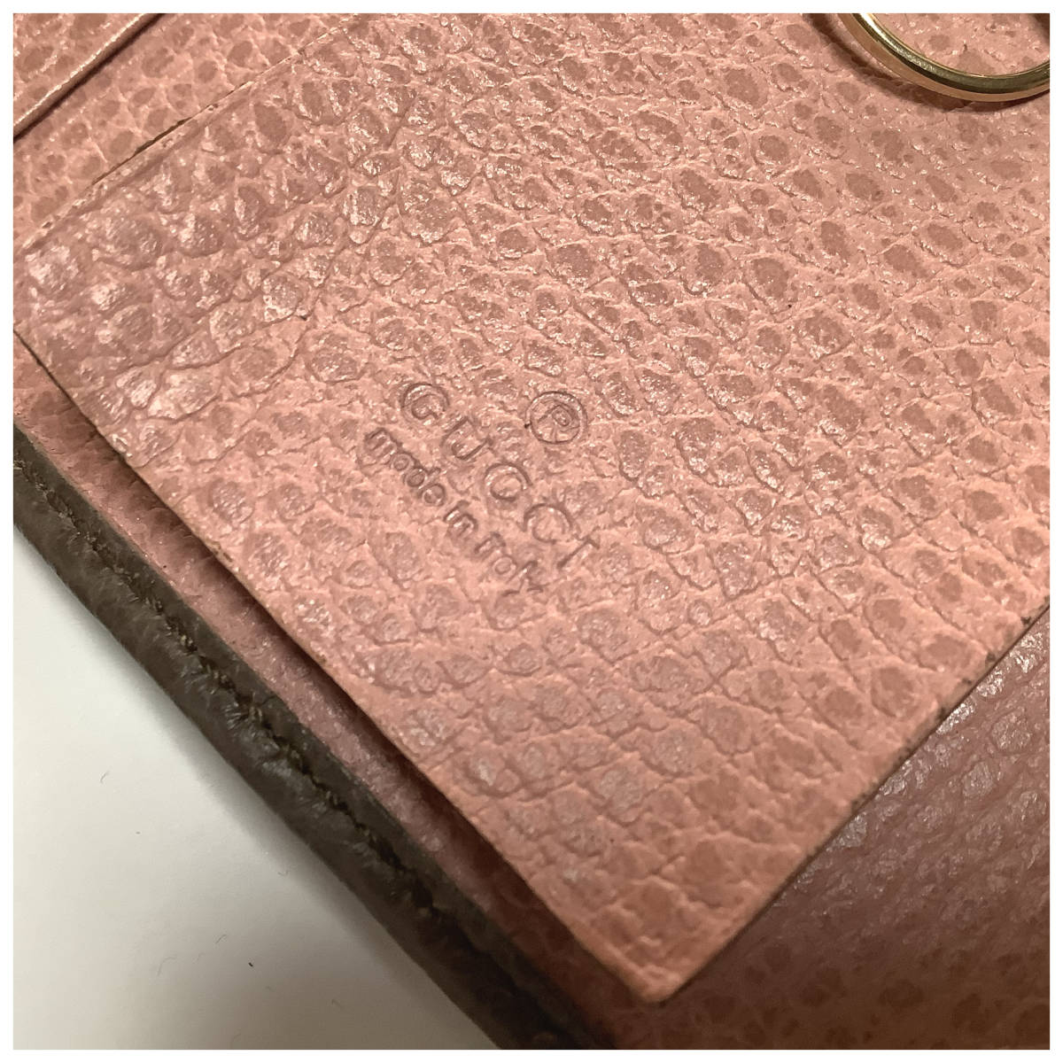 GUCCI グッチ スウィング レザー 6連キーケース ブラウン(服飾小物