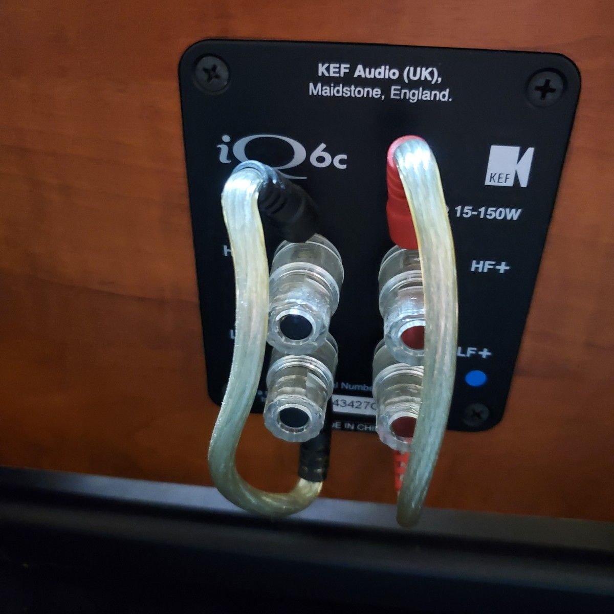 美品】KEFaudio iQ6c センタースピーカー 台付き 美品-