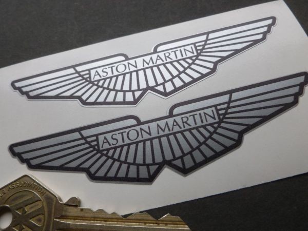 ◆送料無料◆ 海外 アストンマーチン Aston Martin Winged Black & Silver 102mm 2枚セット ステッカー_画像1