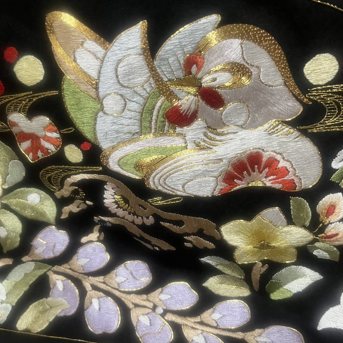 大衆演劇 舞台 衣装 立役 着流し 着物 総刺繍 唐織 黒地 藤 素材不明 しつけ糸付き未使用 美品 8