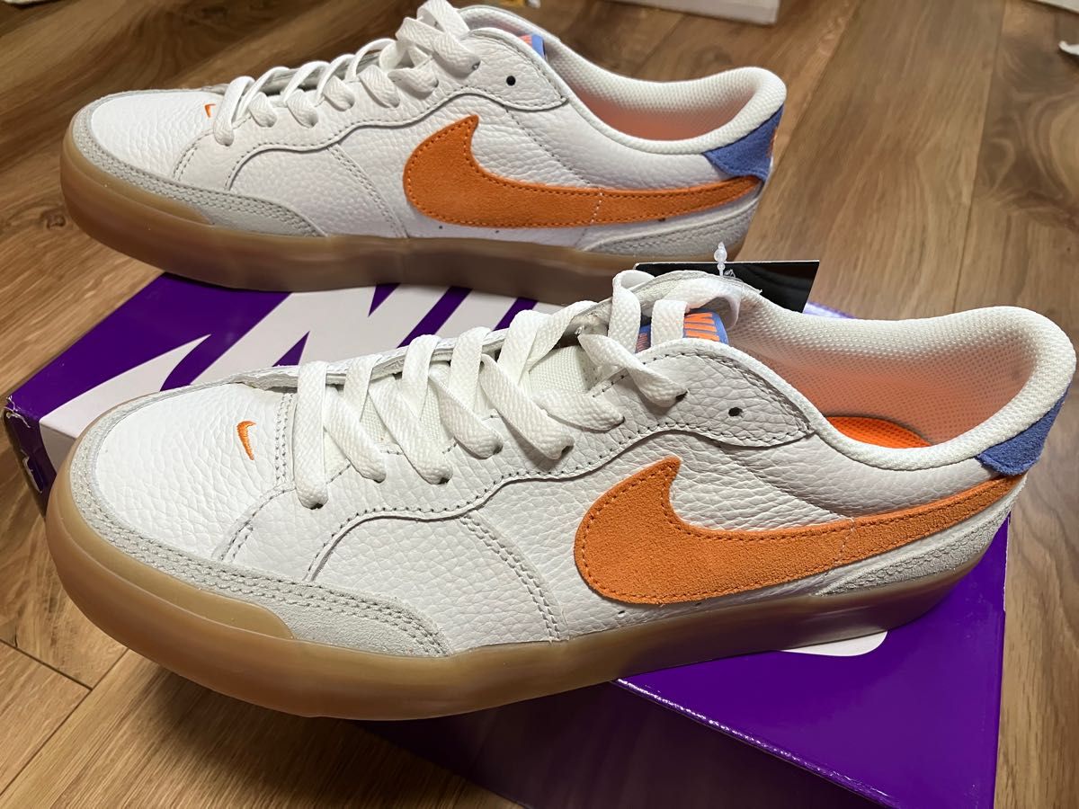 NIKE SB ZOOM POGO PLUS PREMIUM“Summit White/Bright Mandarin NIKE SB ZOOM POGO PLUS PREMIUM“Summit White/Bright Mandarin