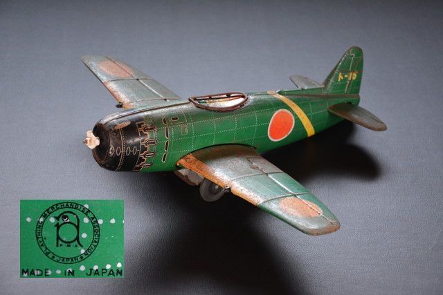 Старая оловянная игрушка Zero Fighter P ・ M / A Сделано в Японии.