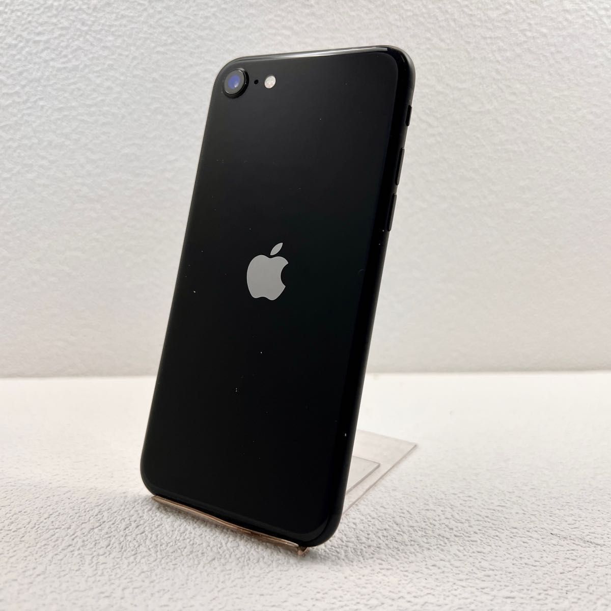 Apple iPhone SE 第2世代/SIMフリー/64GB/ブラック/【SP-104280】 Apple iPhone SE 第2世代/SIMフリー/64GB/ブラック/【SP-104280】