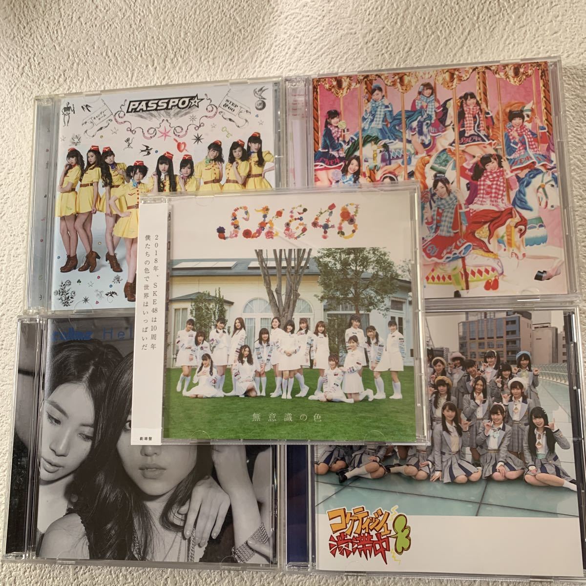 AKB48 /SKE48 /callme /Wen Dee/ガールズグループCD１５枚　中古CDと中古DVDも少しあります_画像2