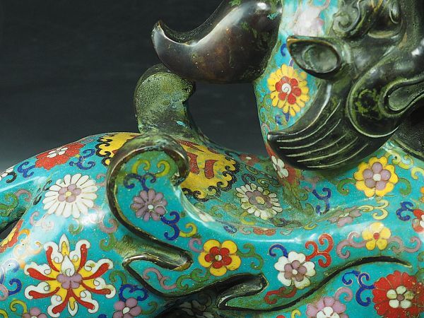 中国 清時代 古銅製 景泰藍 掏絲琺瑯七宝貔貅 瑞獣置物 特大 重さ9.2kg 厚重 極上細密細工 AF5379 中国 清時代 古銅製 景泰藍 掏絲琺瑯七宝貔貅 瑞獣置物 特大 重さ9.2kg 厚重 極上細密細工 AF5379