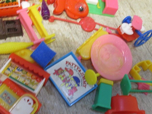 Yahoo!オークション - グリコ おまけ他 女の子 食玩 おもちゃ 一括 Yahoo!オークション - グリコ おまけ他 女の子 食玩 おもちゃ 一括