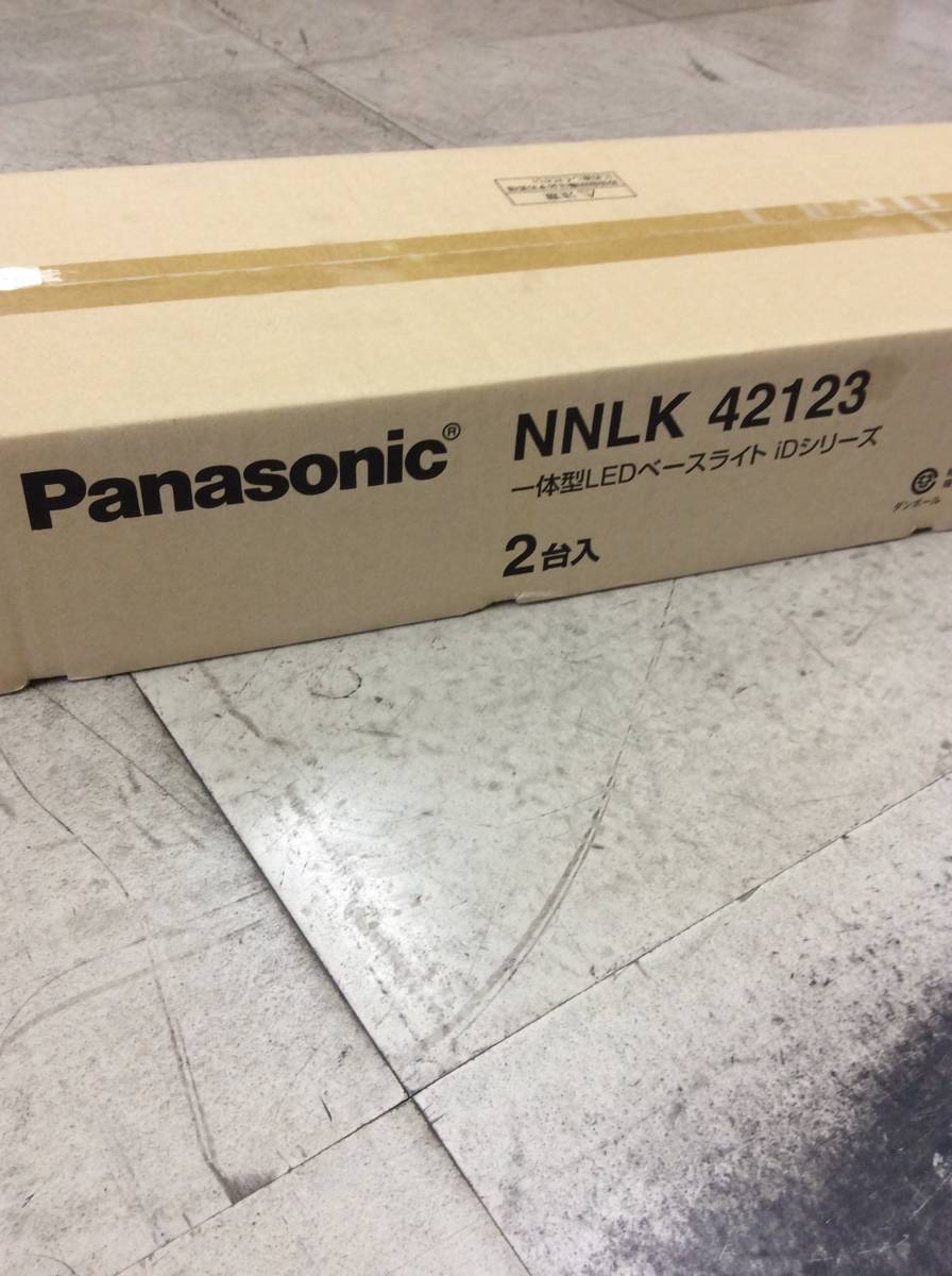 ★Panasonic★パナソニック NNLK42123 ＋ NNL4400EDPLE9 LEDベースライト 直管形蛍光灯 セット 昼白色 6500K 事務所 店舗 天井直付_画像8