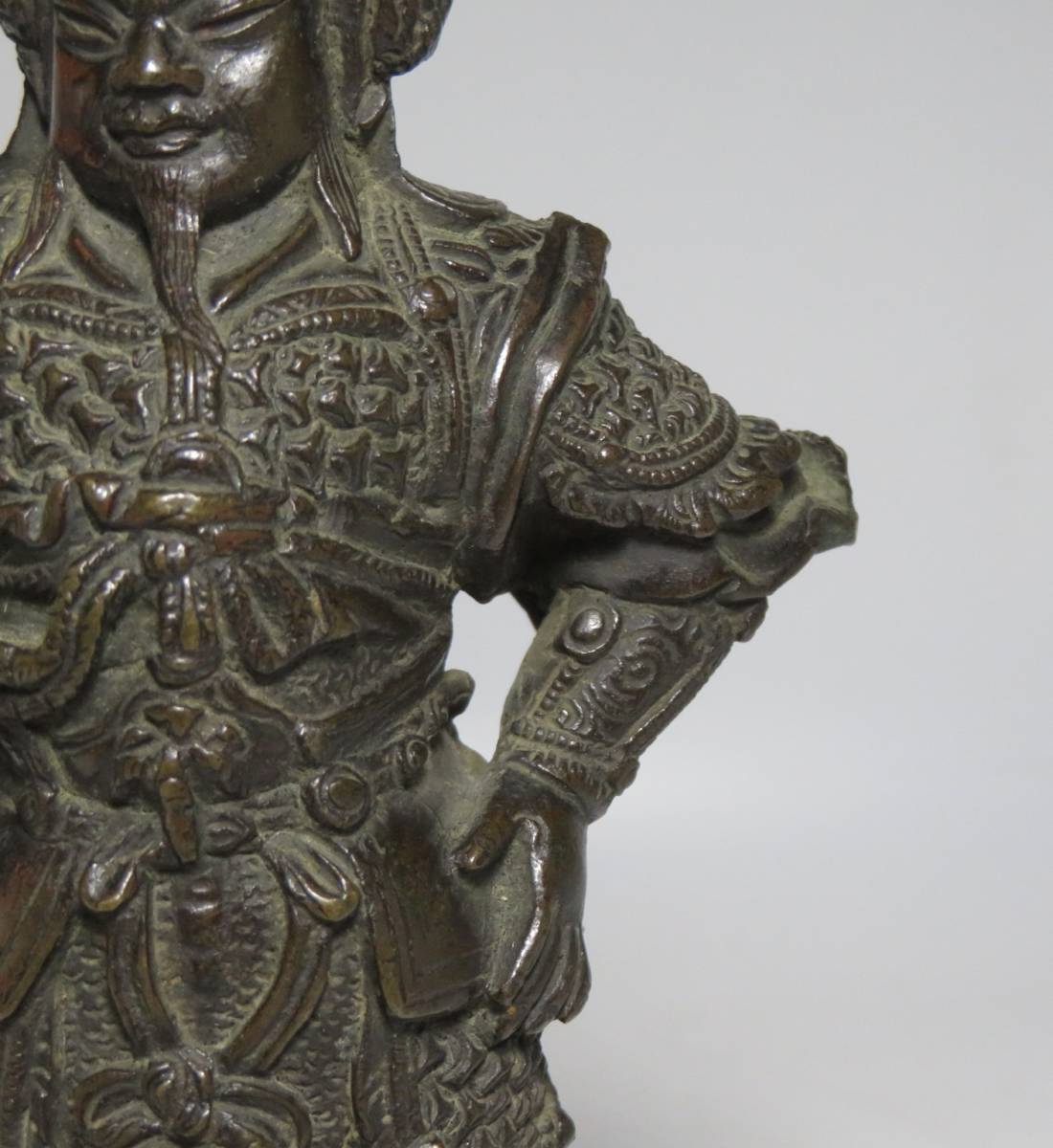 中国美術 古銅製 關公像 韋陀菩薩 仏像 武神 時代物 H14cm 中国美術 古銅製 關公像 韋陀菩薩 仏像 武神 時代物 H14cm