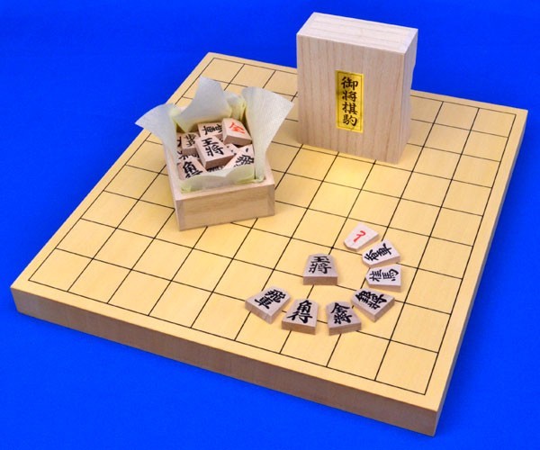 うぶだし大珍品大和駒元祖名人金光翁の将棋全書体並工程標本額 うぶだし大珍品大和駒元祖名人金光翁の将棋全書体並工程標本額