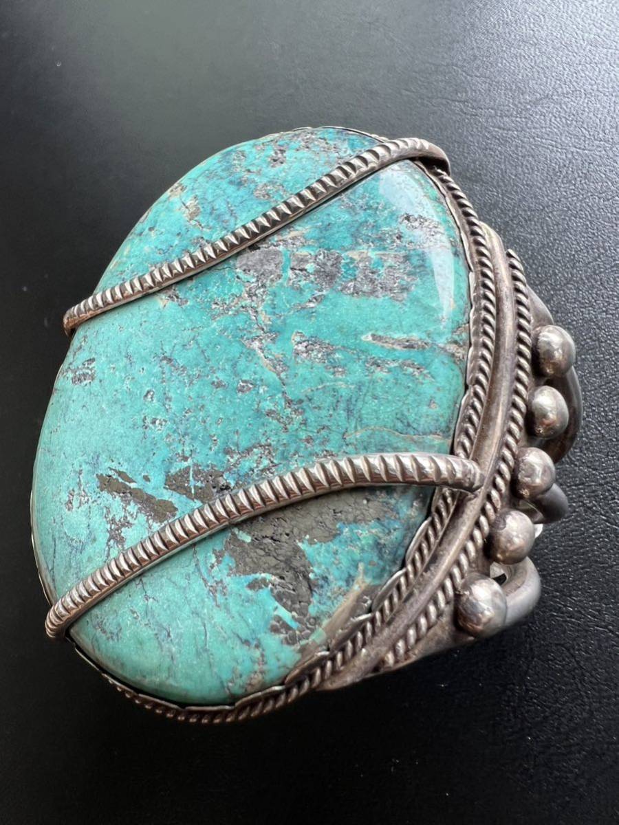 NAVAJO 故『Mark Chee/マーク・チー』1940's GEM Large Turquoise ハイグレード ターコイズ バングル ナバホ インディアンジュエリー ホピ_画像10