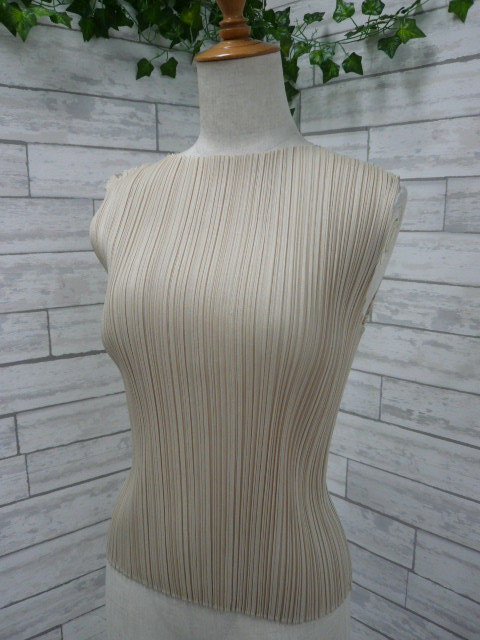 ヤフオク! - 大人気 ISSEY MIYAKE PLEATS PLEASE ノースリー