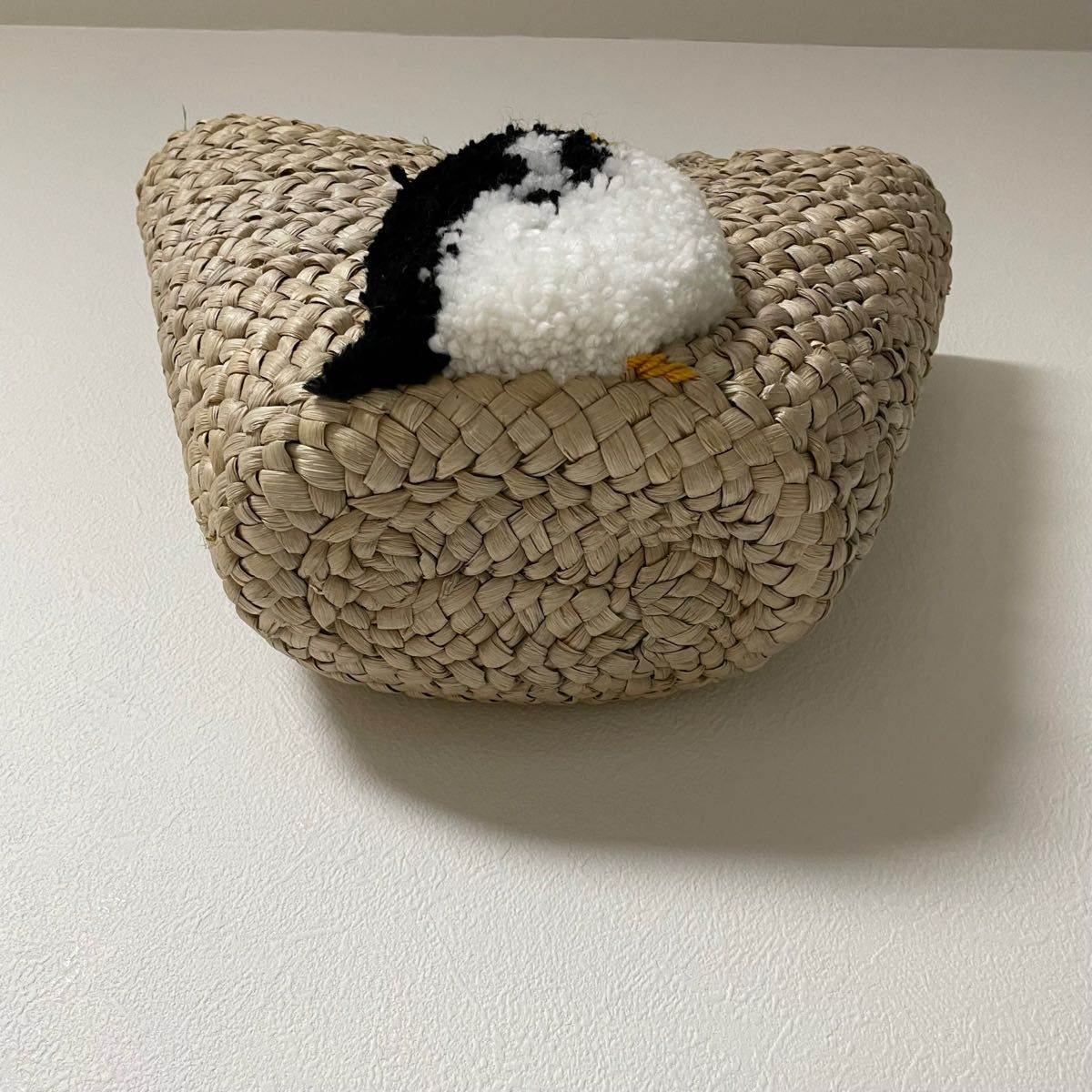 入手困難 イアパピヨネ キャラカゴバッグ ペンギン刺繍 ハンドバッグ