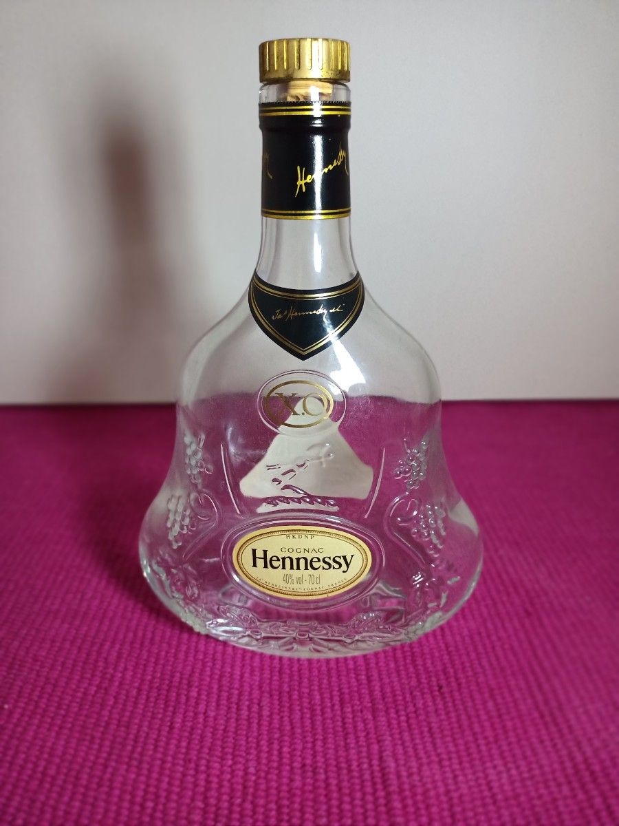 【空瓶】Hennessy ヘネシーXO 金キャップ