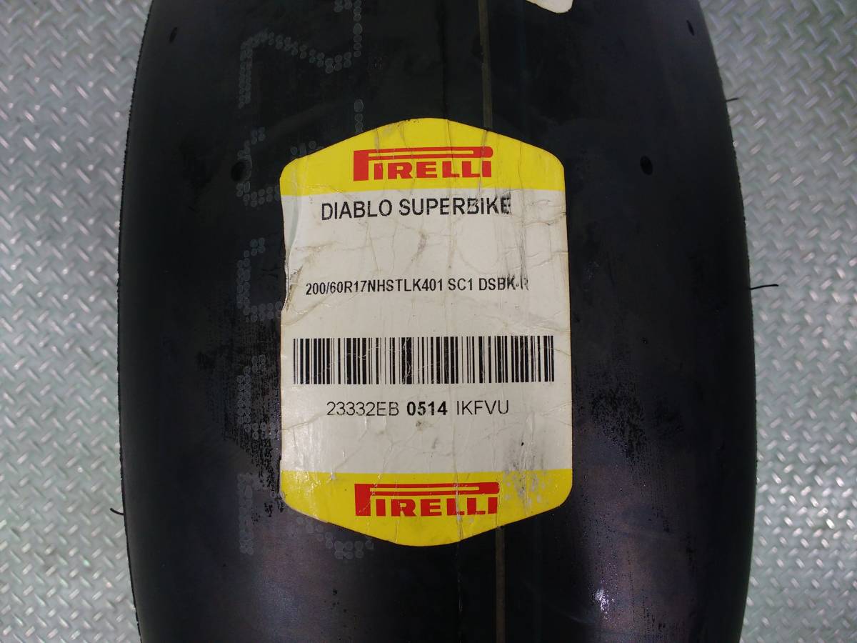 倍耐力DIABRO SUPERBIKE光滑輪胎適用於後部200/60 R17 NHS TL賽道PIRELLI自行車 原文:ピレリ　DIABRO SUPERBIKEスリックタイヤ　リア用　200/60 R17 NHS TL 　レース　サーキット　PIRELLI　バイク