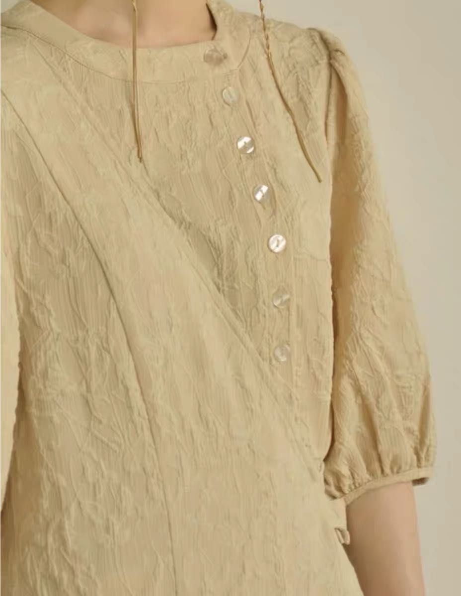 Eaphi volume sleeve jacquard blouse