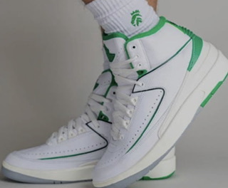 Nike Air Jordan 2 Retro Lucky Green ナイキエアジョーダン2ラッキー