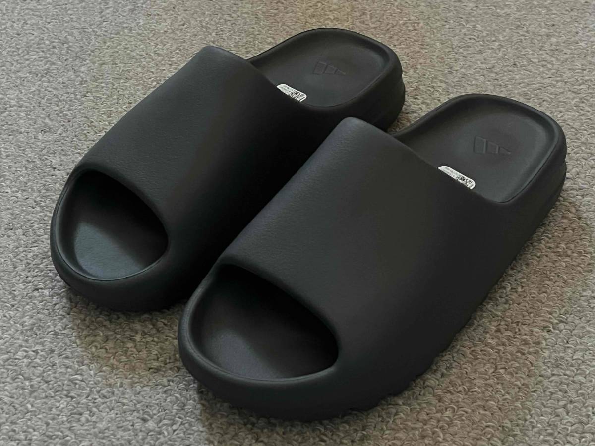 女性が喜ぶ♪ 新品★adidasアディダス★YEEZY グレー★US9★27.5cm スレート GREY SLIDE★イージースライド★SLATE SLIDE★YZY 27.5cm 女性が喜ぶ♪ 新品★adidasアディダス★YEEZY グレー★US9★27.5cm スレート GREY SLIDE★イージースライド★SLATE SLIDE★YZY 27.5cm
