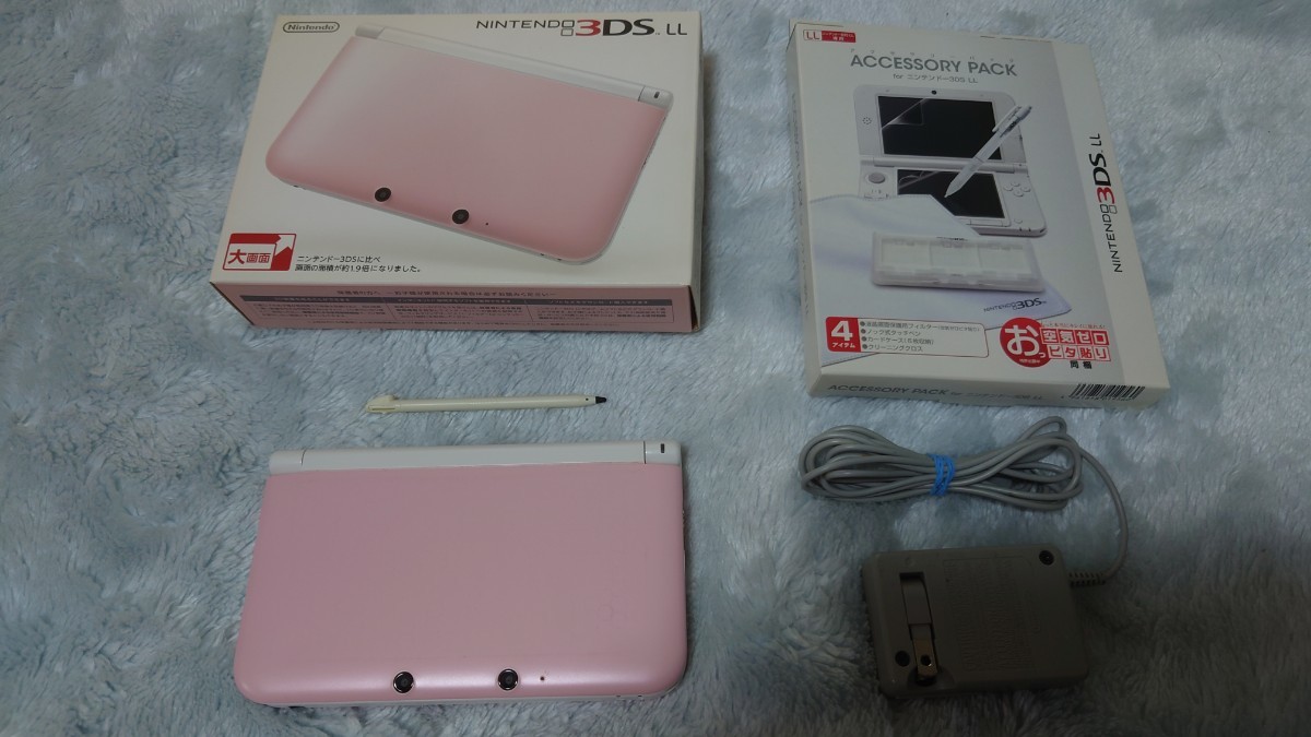 Nintendo 任天堂 ニンテンドー3DS LL ピンク×ホワイト中古品おまけ付き