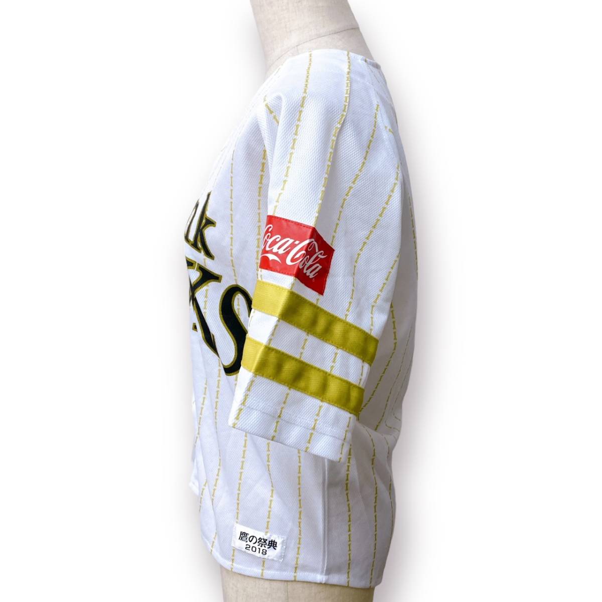 S155 SoftBank HAWKS ユニセックス シャツ S 半袖 人気 ホワイト（白）ストライプ カジュアル 夏 ユニフォーム 野球 _画像3