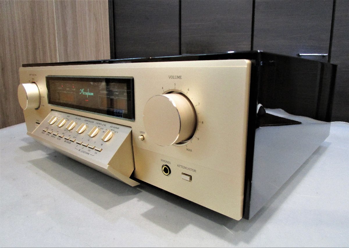  контроль усилитель Accuphase:C-2820