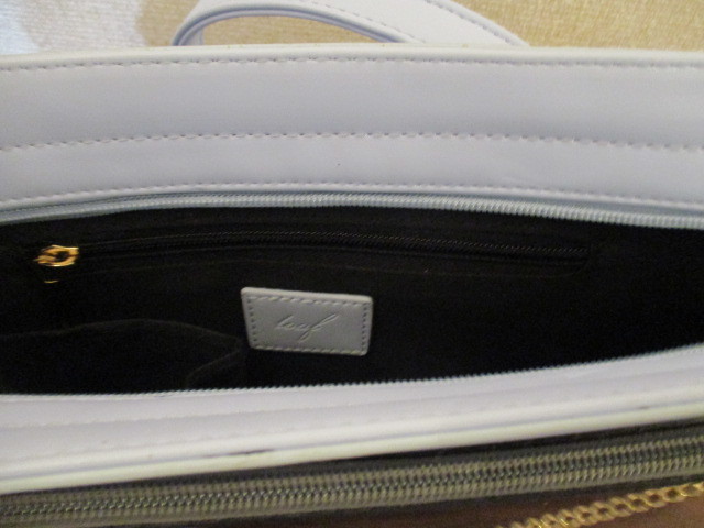 loaf( Osmosis ) бледно-голубой кожзаменитель сумка на плечо змея рисунок сумка есть 81918)