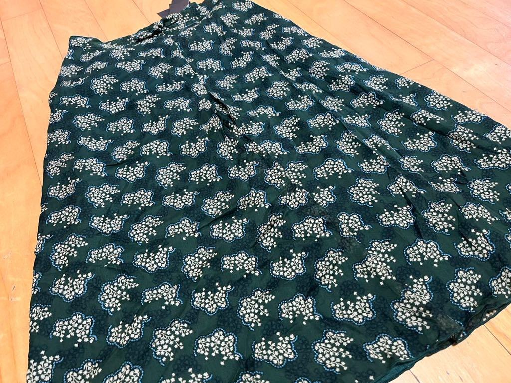  new goods * Anna Sui ANNA SUI floral print skirt * size 2 green green America made brand 